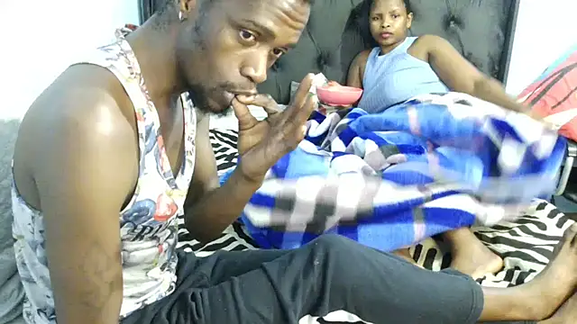 Snapshot of Dandelion_enigman chatting on 15, 11, 2025 Dandelion enigman online show from 15, 11, 2025