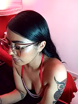 ValeNiitaLuv online show from 8, 11, 2025