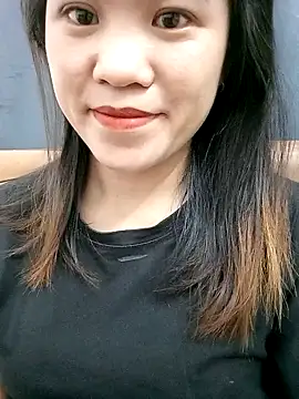 Snapshot of Norah-h chatting on 18, 10, 2025 Norah-h online show from 18, 10, 2025