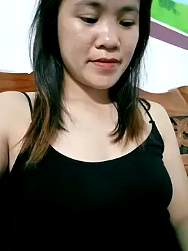 Snapshot of Norah-h chatting on 19, 10, 2025 Norah-h online show from 19, 10, 2025