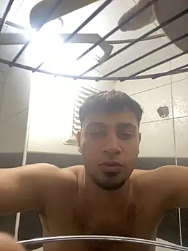 Snapshot of astoperaa chatting on 20, 11, 2025 astoperaa online show from 20, 11, 2025