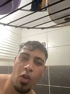 Snapshot of astoperaa chatting on 10, 1, 2026 astoperaa online show from 10, 1, 2026