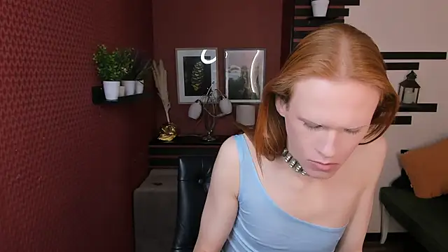 ChloeValentinee online show from 23, 10, 2025