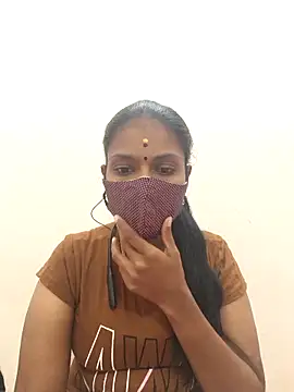 Snapshot of Tamil_Yalini12 chatting on 3, 10, 2025 Tamil Yalini12 online show from 3, 10, 2025