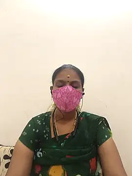 Snapshot of Tamil_Yalini12 chatting on 12, 10, 2025 Tamil Yalini12 online show from 12, 10, 2025