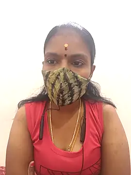 Snapshot of Tamil_Yalini12 chatting on 16, 10, 2025 Tamil Yalini12 online show from 16, 10, 2025