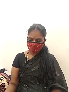 Snapshot of Tamil_Yalini12 chatting on 21, 11, 2025 Tamil Yalini12 online show from 21, 11, 2025