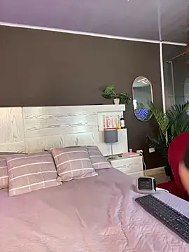 Snapshot of Camila_Nyx chatting on 8, 11, 2025 Camila Nyx online show from 8, 11, 2025