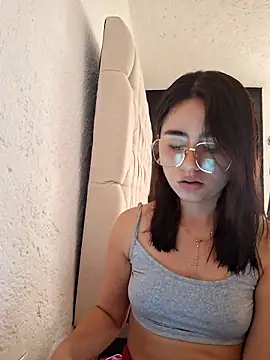 Snapshot of Akane24 chatting on 7, 10, 2025 Akane24 online show from 7, 10, 2025