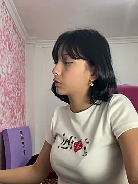 xoxo milk online show from 6, 2, 2026