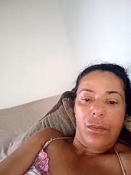 lucineia7 online show from 16, 2, 2026