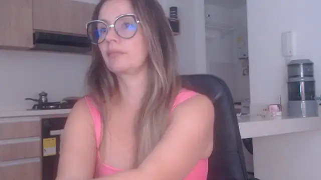 LovePaula online show from 26, 6, 2026