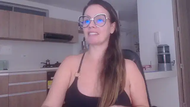 LovePaula online show from 25, 7, 2026