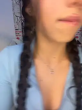 Snapshot of Linda_rouse chatting on 22, 10, 2025 Linda rouse online show from 22, 10, 2025