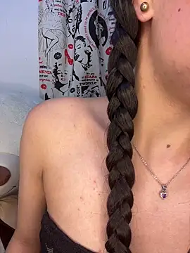 Snapshot of Linda_rouse chatting on 24, 10, 2025 Linda rouse online show from 24, 10, 2025