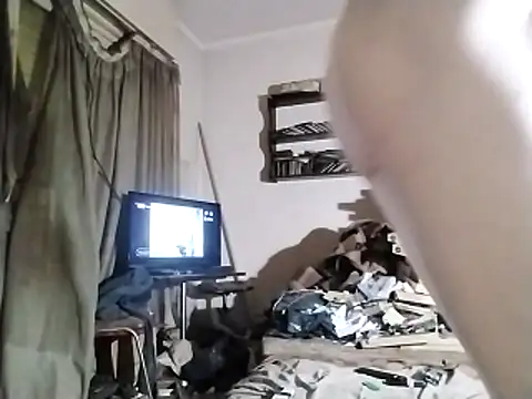 Snapshot of Danielle57_ chatting on 16, 11, 2025 Danielle57 online show from 16, 11, 2025