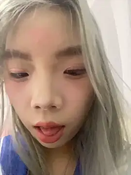 Snapshot of Aloves-21 chatting on 5, 12, 2025 Aloves-21 online show from 5, 12, 2025