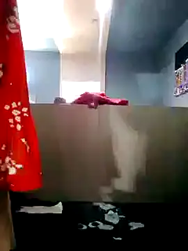 Snapshot of transreyna chatting on 21, 2, 2025 transreyna online show from 21, 2, 2025