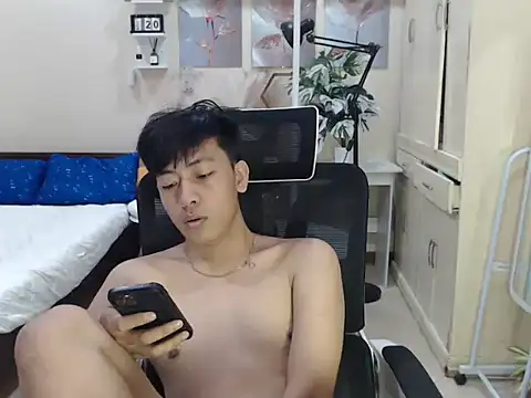 Snapshot of niel_cumshow chatting on 1, 12, 2025 niel cumshow online show from 1, 12, 2025