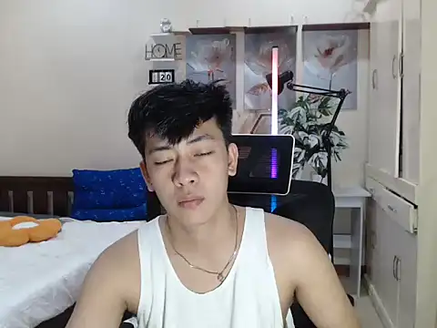 Snapshot of niel_cumshow chatting on 1, 12, 2025 niel cumshow online show from 1, 12, 2025