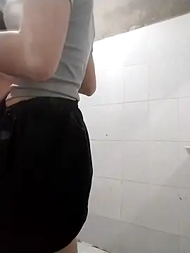 dorothyxx online show from 20, 3, 2026