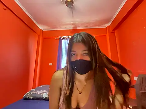 Snapshot of nivika7378 chatting on 14, 10, 2025 nivika7378 online show from 14, 10, 2025