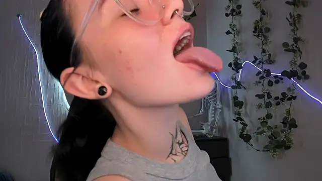 Snapshot of Elastikisss chatting on 13, 7, 2026 Elastikisss online show from 13, 7, 2026