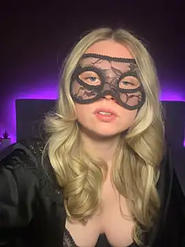 Cherrycolada online show from 18, 4, 2026