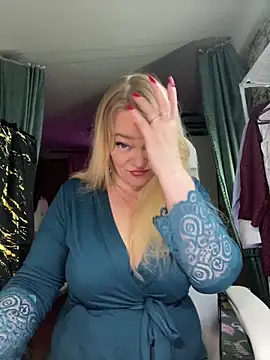 Sweet-blonde online show from 7, 4, 2026