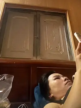 Snapshot of Suny_babyy chatting on 22, 10, 2025 Suny babyy online show from 22, 10, 2025