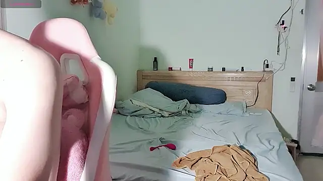 Snapshot of helen-my chatting on 28, 9, 2025 helen-my online show from 28, 9, 2025