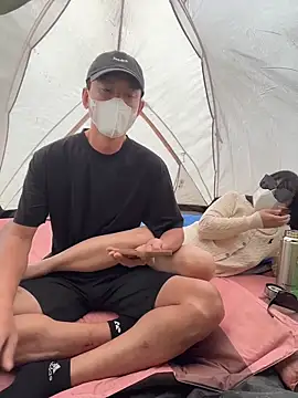 Snapshot of helen-my chatting on 30, 10, 2025 helen-my online show from 30, 10, 2025