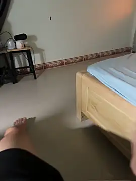 Snapshot of Helen-Tran chatting on 10, 10, 2025 Helen-Tran online show from 10, 10, 2025