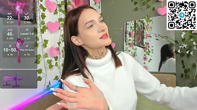 Selena Lune online show from 8, 10, 2025