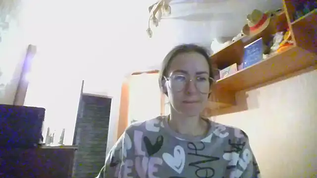 Snapshot of Norivann chatting on 20, 10, 2025 Norivann online show from 20, 10, 2025