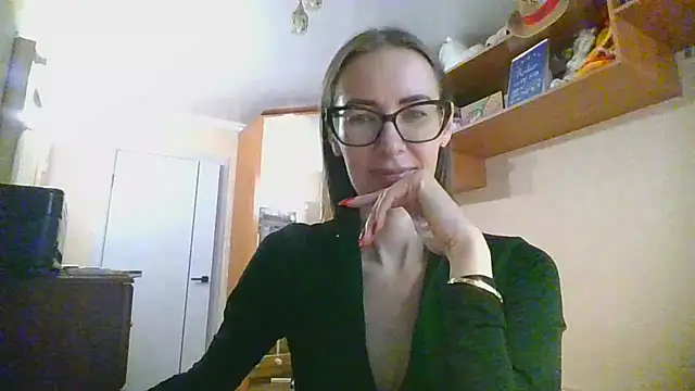 Snapshot of Norivann chatting on 2, 11, 2025 Norivann online show from 2, 11, 2025