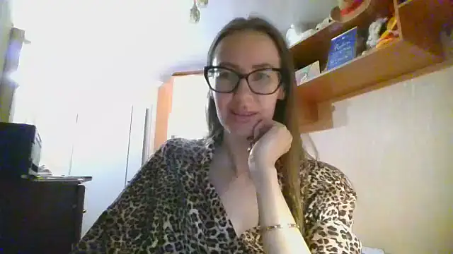Snapshot of Norivann chatting on 25, 11, 2025 Norivann online show from 25, 11, 2025