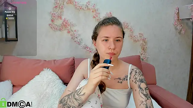 Snapshot of Elsie_Cutties chatting on 28, 9, 2025 Elsie Cutties online show from 28, 9, 2025