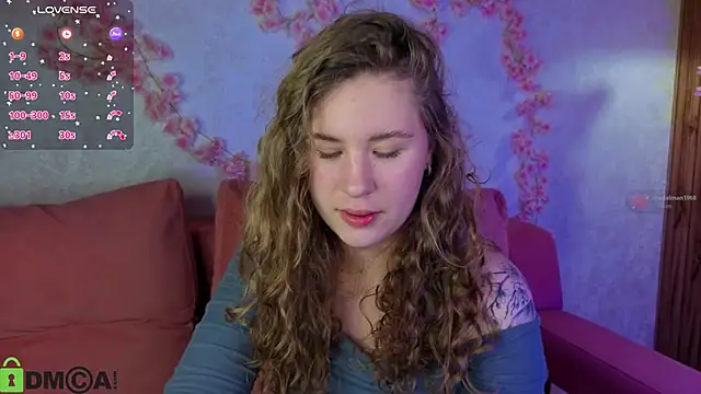 Snapshot of Elsie_Cutties chatting on 25, 11, 2025 Elsie Cutties online show from 25, 11, 2025