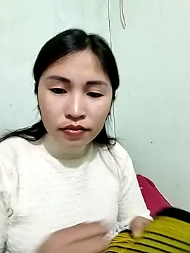 Snapshot of Mai4568 chatting on 15, 12, 2025 Mai4568 online show from 15, 12, 2025