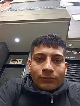 chuy 9999 online show from 22, 9, 2025