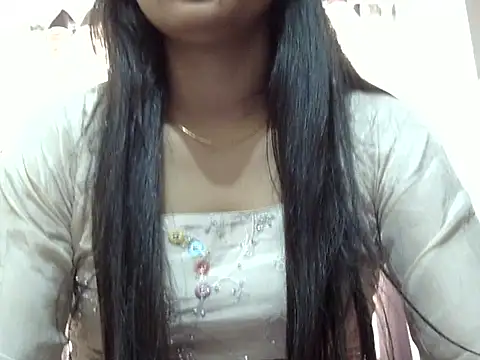 ANAYA BABEE online show from 17, 10, 2025