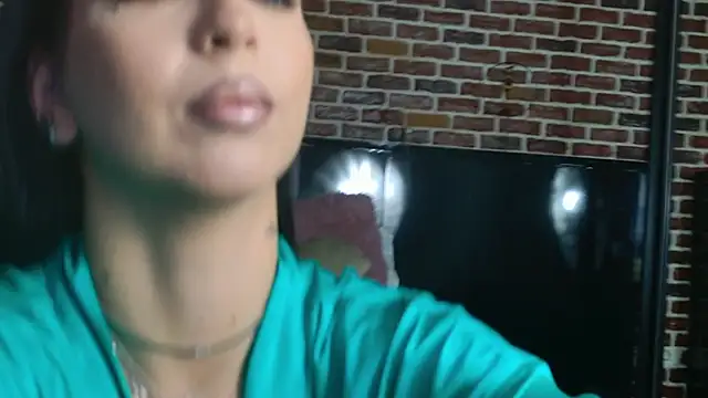 Snapshot of MeganSin_ chatting on 15, 10, 2025 MeganSin online show from 15, 10, 2025