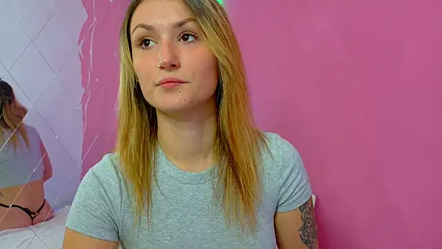 Anaayss  online show from 24, 10, 2025