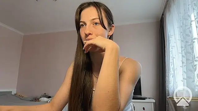 Snapshot of Prettyyy_Angel chatting on 26, 11, 2025 Prettyyy Angel online show from 26, 11, 2025