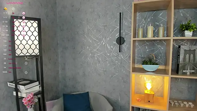 ElenoreReth online show from 11, 11, 2025