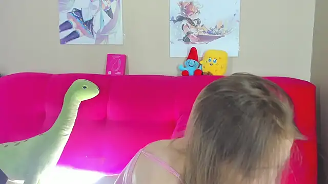 Angel Leeks online show from 9, 11, 2025