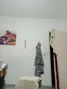 Snapshot of Moranguinha2234 chatting on 16, 10, 2025 Moranguinha2234 online show from 16, 10, 2025