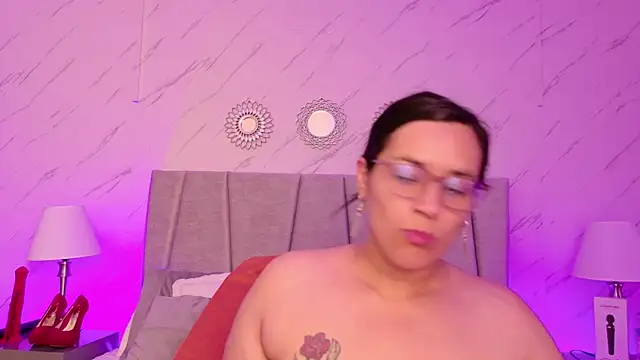 Michell Monet online show from 30, 5, 2026