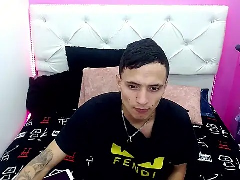 Snapshot of xx-kike-xx chatting on 29, 9, 2025 xx-kike-xx online show from 29, 9, 2025